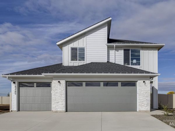 4245 N Delphi Ave, Meridian, ID 83646