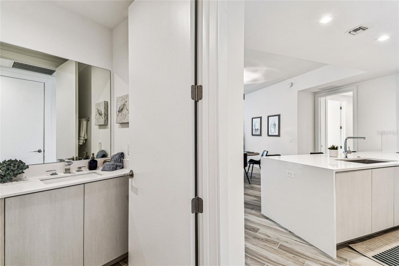 5120 Marina Way, Unit 14006, Tampa, FL 33611 Photo