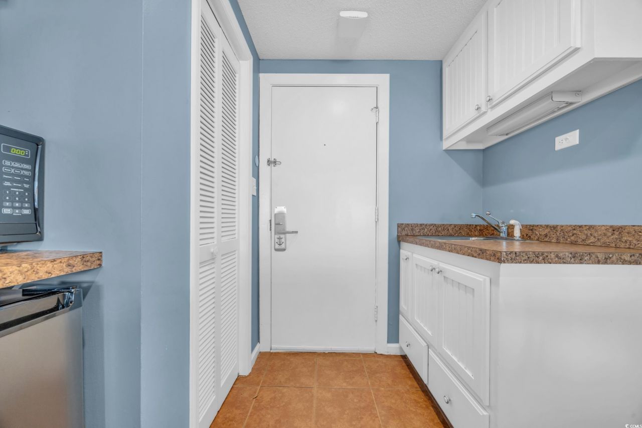 1 Norris Dr. Photo 4