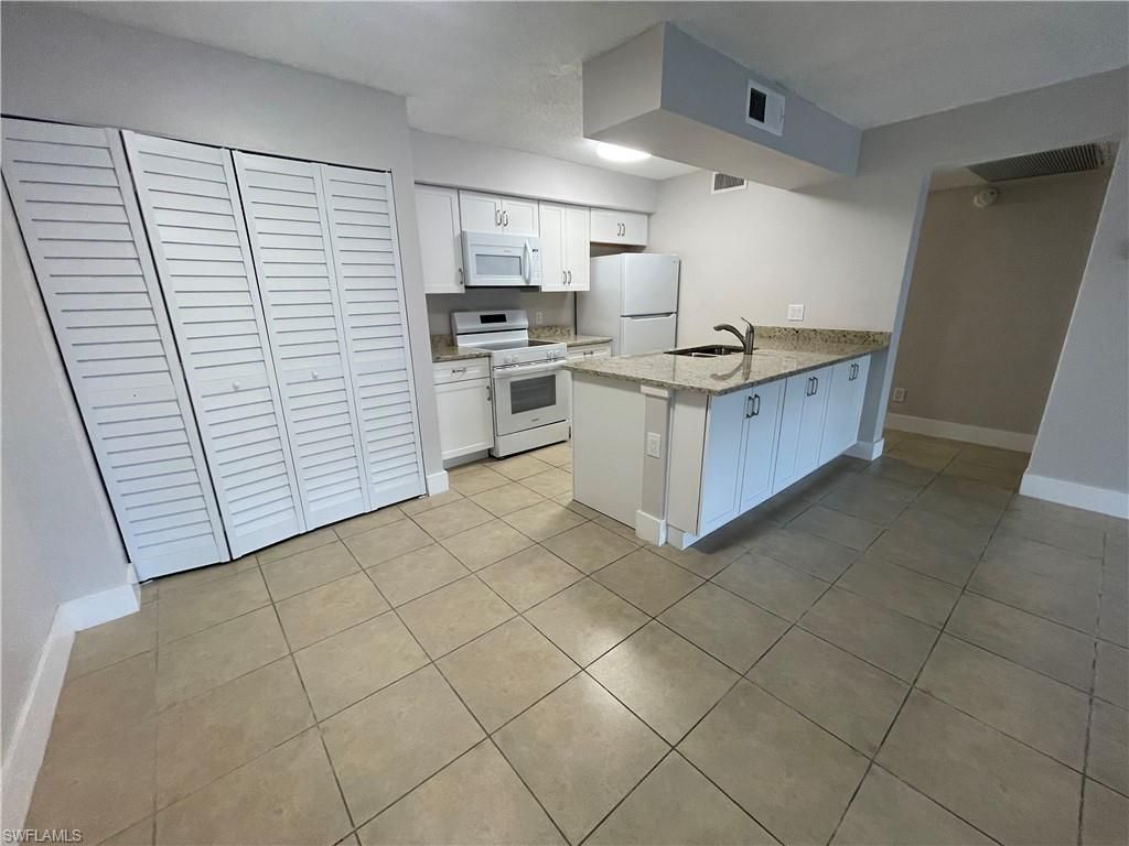 5323 Summerlin Rd, Unit 2307, Fort Myers, FL 33919 Photo