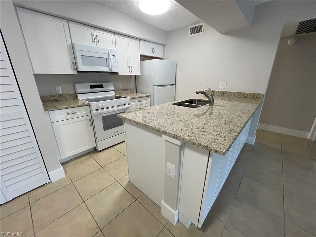 5323 Summerlin Rd, Unit 2307, Fort Myers, FL 33919 Photo