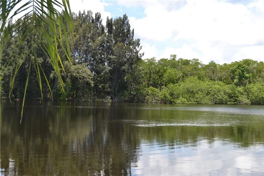 4915 Gulfgate Ln , Saint James City, FL 33956 Photo