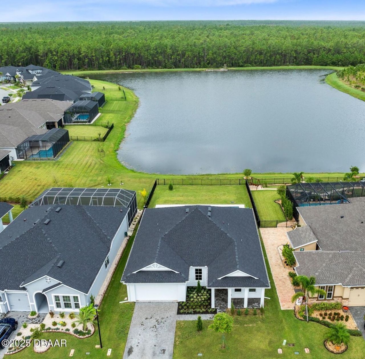 513 Mosaic Boulevard, Daytona Beach, FL 32124 Photo