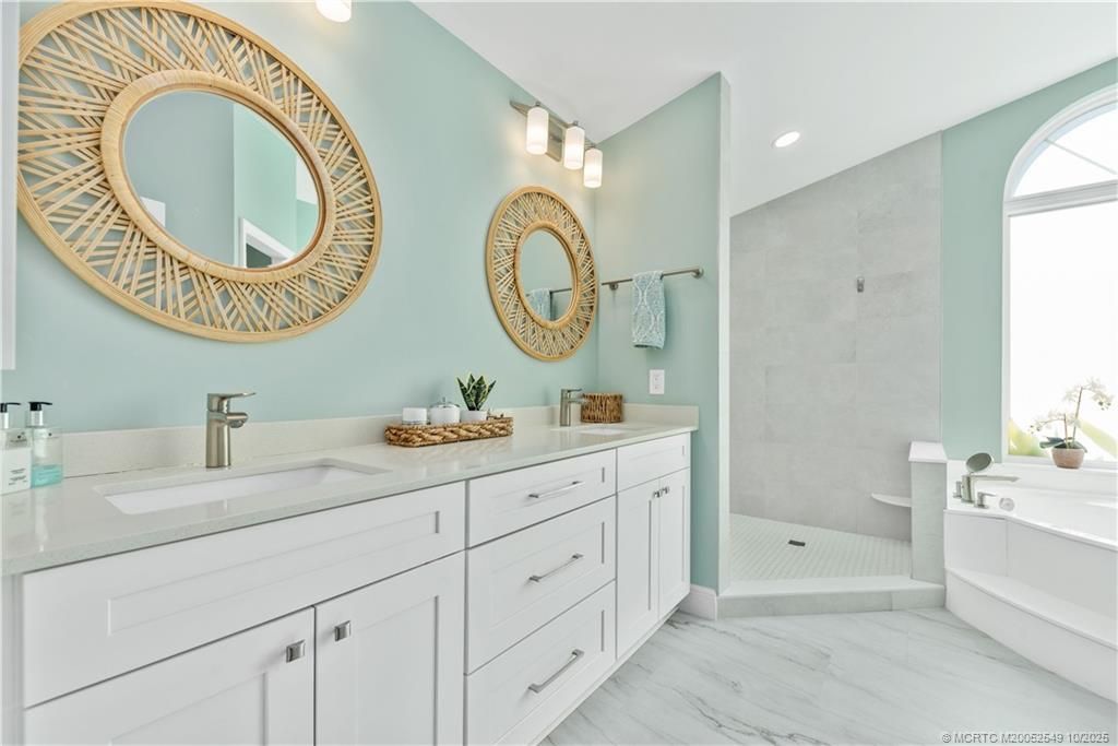 1590 NW Sweet Bay Circle, Palm City, FL 34990 Photo