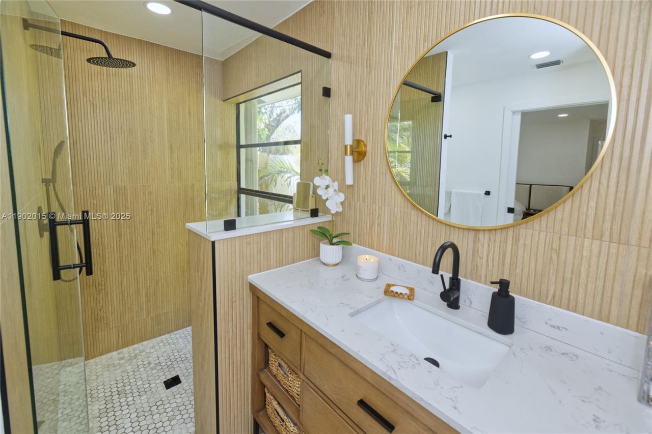 10395 NW 42nd Dr, Coral Springs, FL 33065 Photo