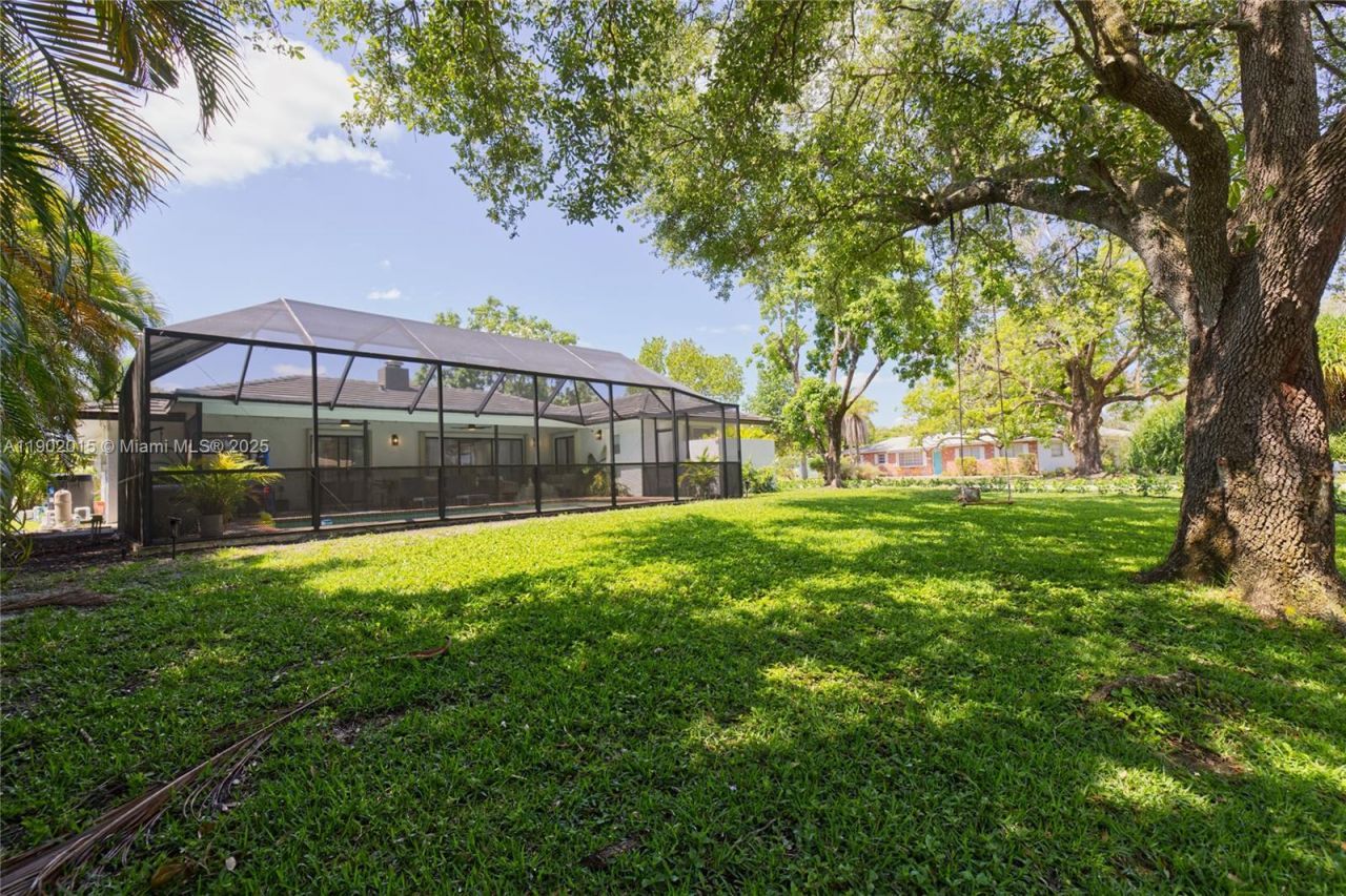 10395 NW 42nd Dr, Coral Springs, FL 33065 Photo