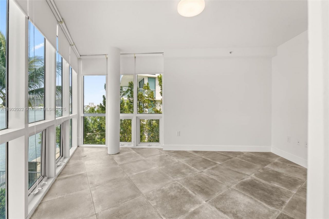 6580 Indian Creek Dr, Unit 209, Miami Beach, FL 33141 Photo