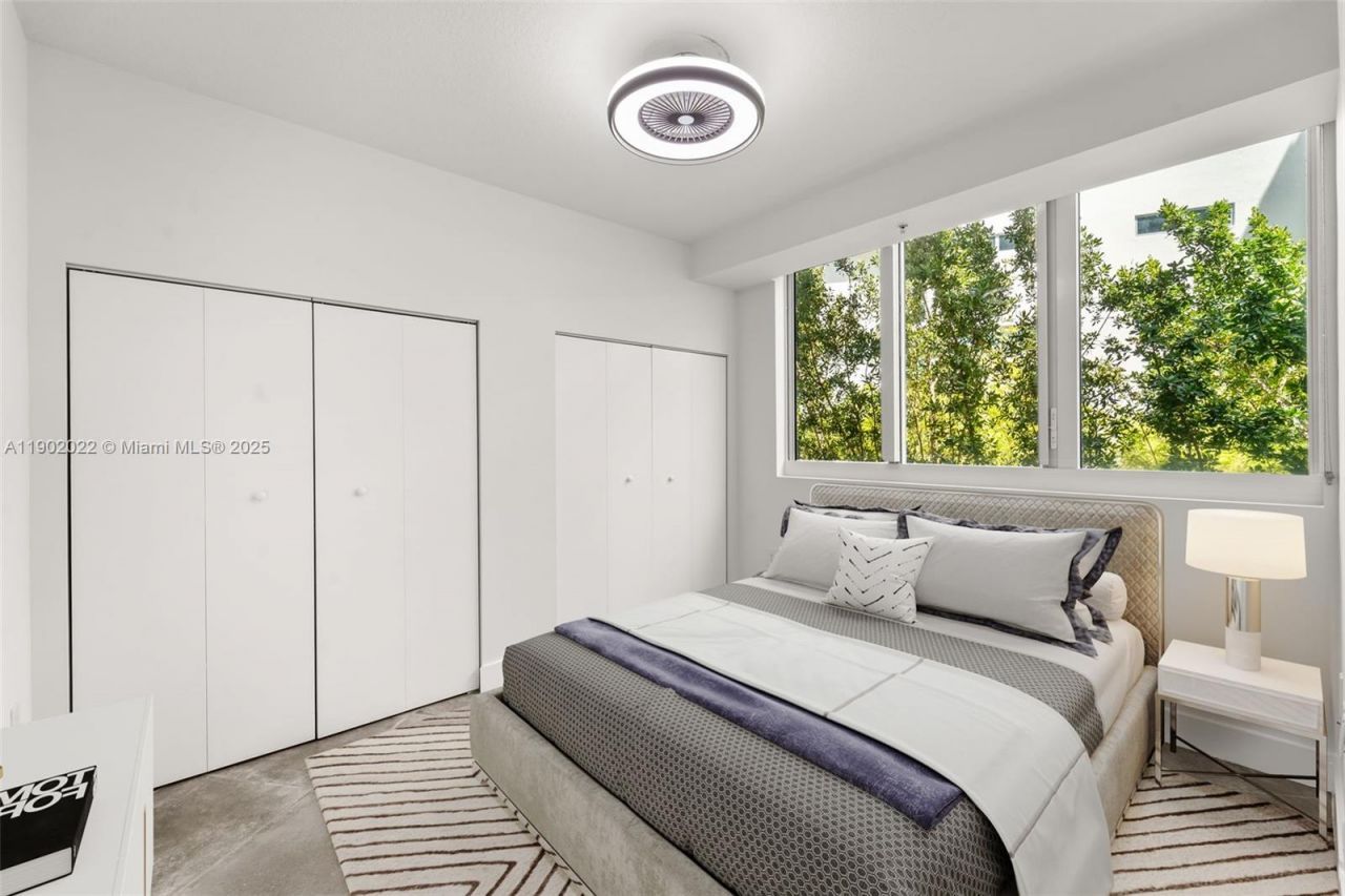 6580 Indian Creek Dr, Unit 209, Miami Beach, FL 33141 Photo