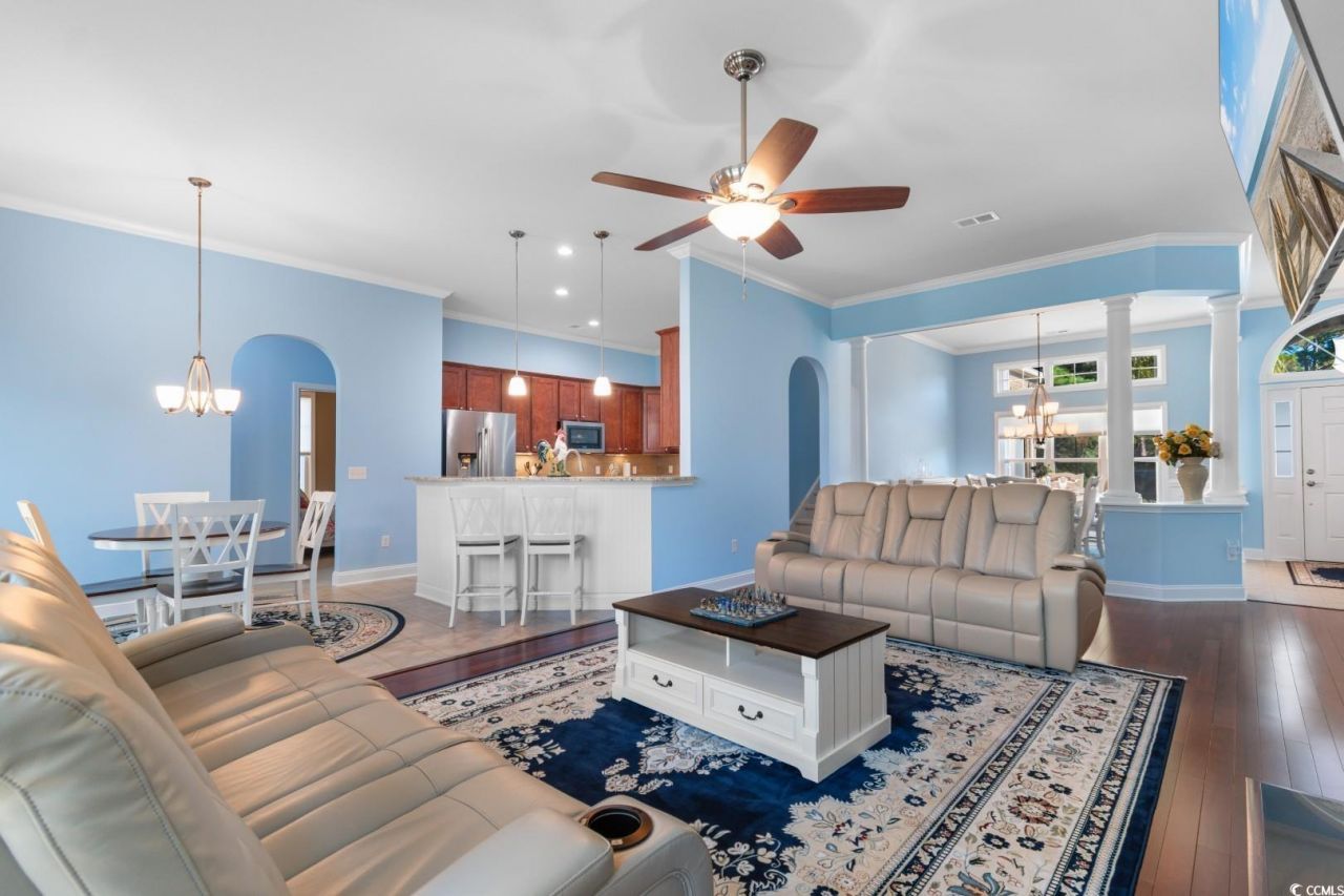 4311 Grovecrest Circle Photo 10