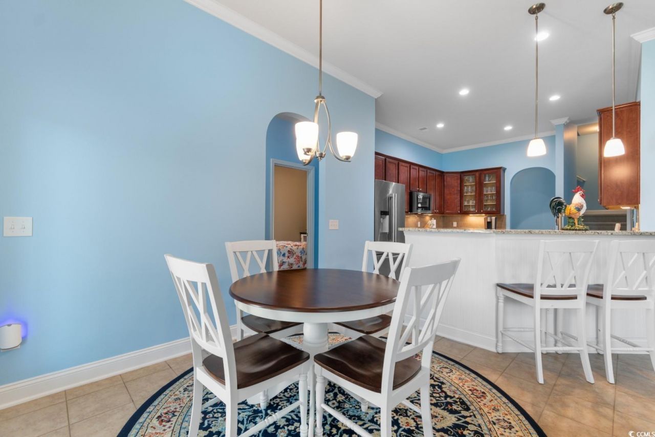 4311 Grovecrest Circle Photo 8