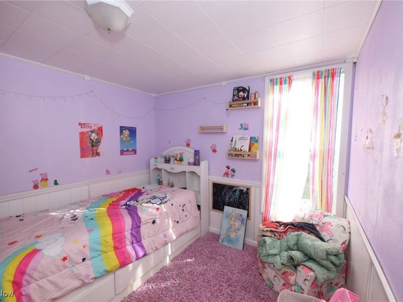 152 Pennsylvania Avenue, Chester, WV 26034 Photo 15