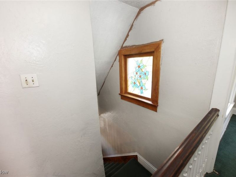 152 Pennsylvania Avenue, Chester, WV 26034 Photo 18