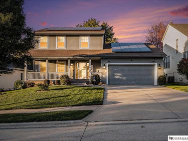 2704 Morrie Drive, Bellevue, NE 68123