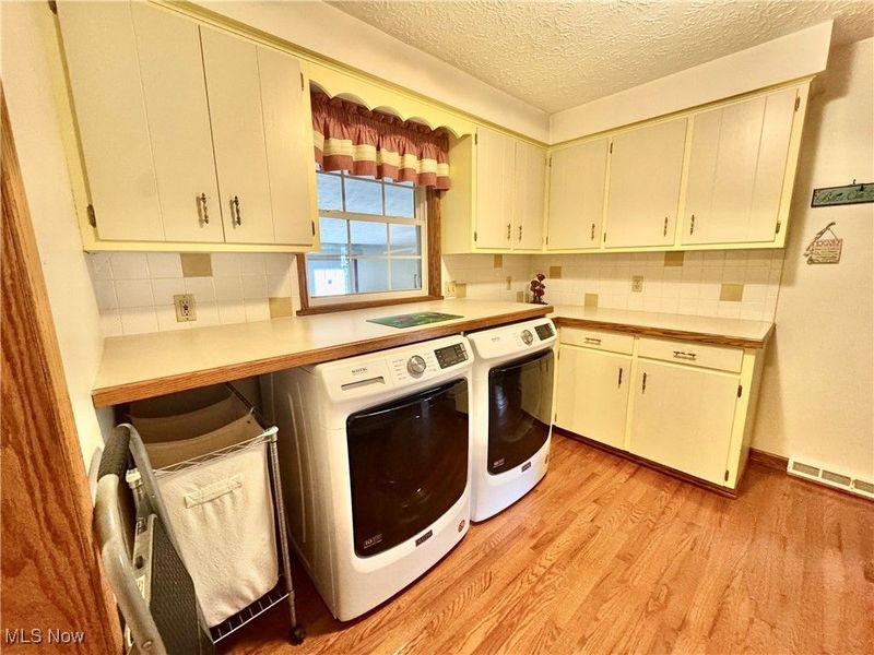 1037 Canyon Street NE, Uniontown, OH 44685 Photo 11