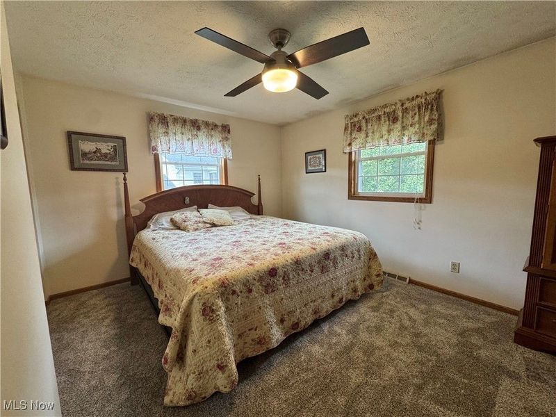 1037 Canyon Street NE, Uniontown, OH 44685 Photo 14