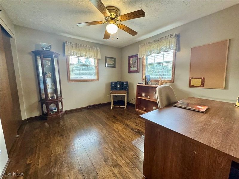 1037 Canyon Street NE, Uniontown, OH 44685 Photo 17