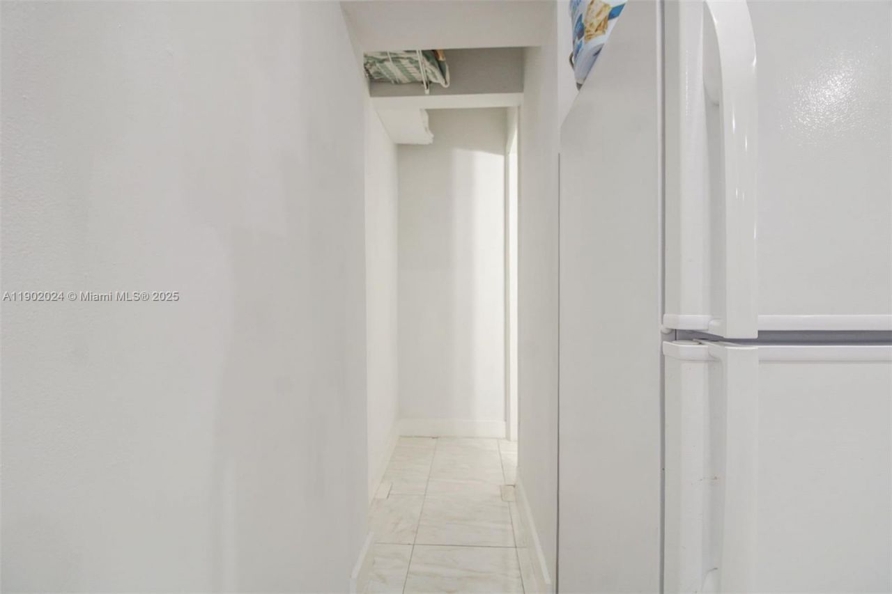 11120 SW 176 St, Miami, FL 33157 Photo