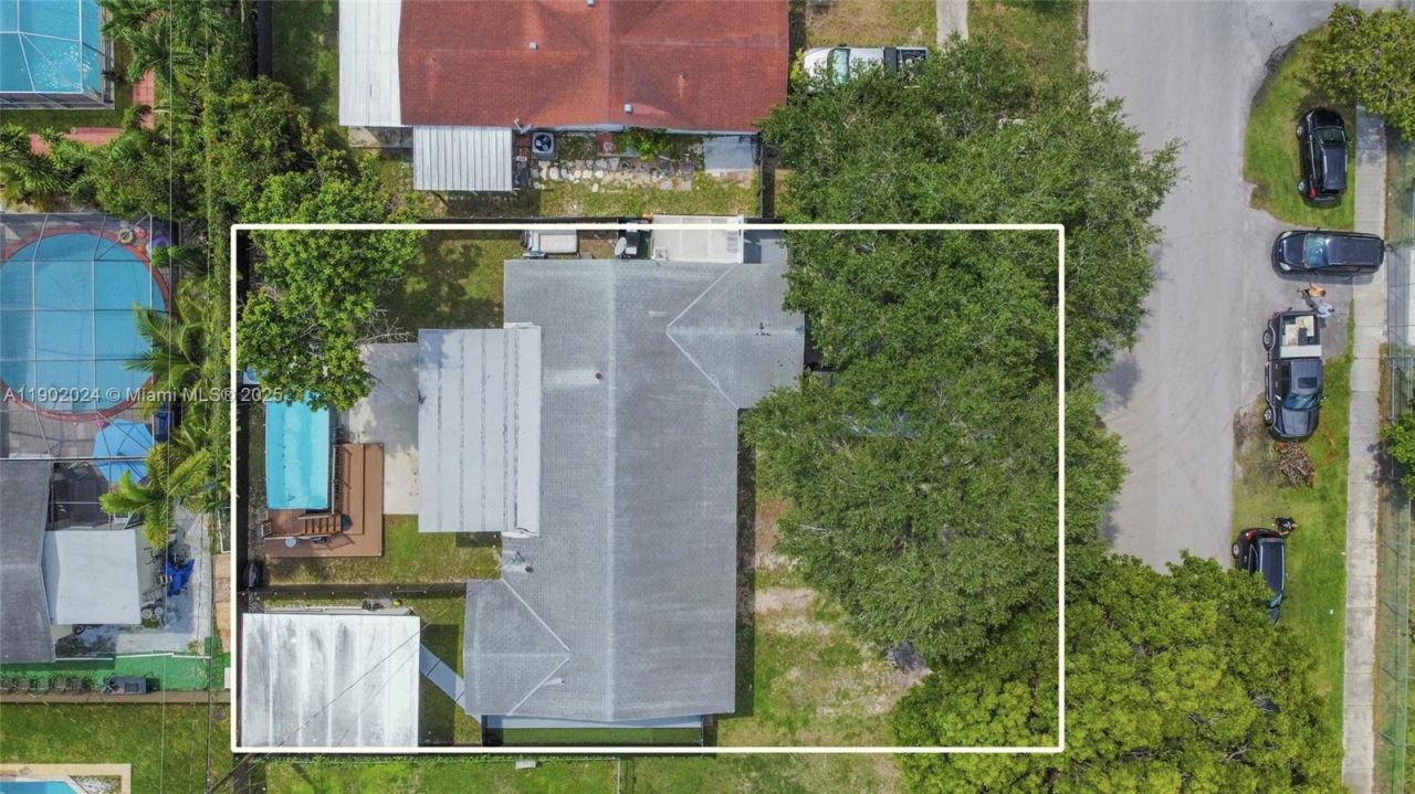 11120 SW 176 St, Miami, FL 33157 Photo