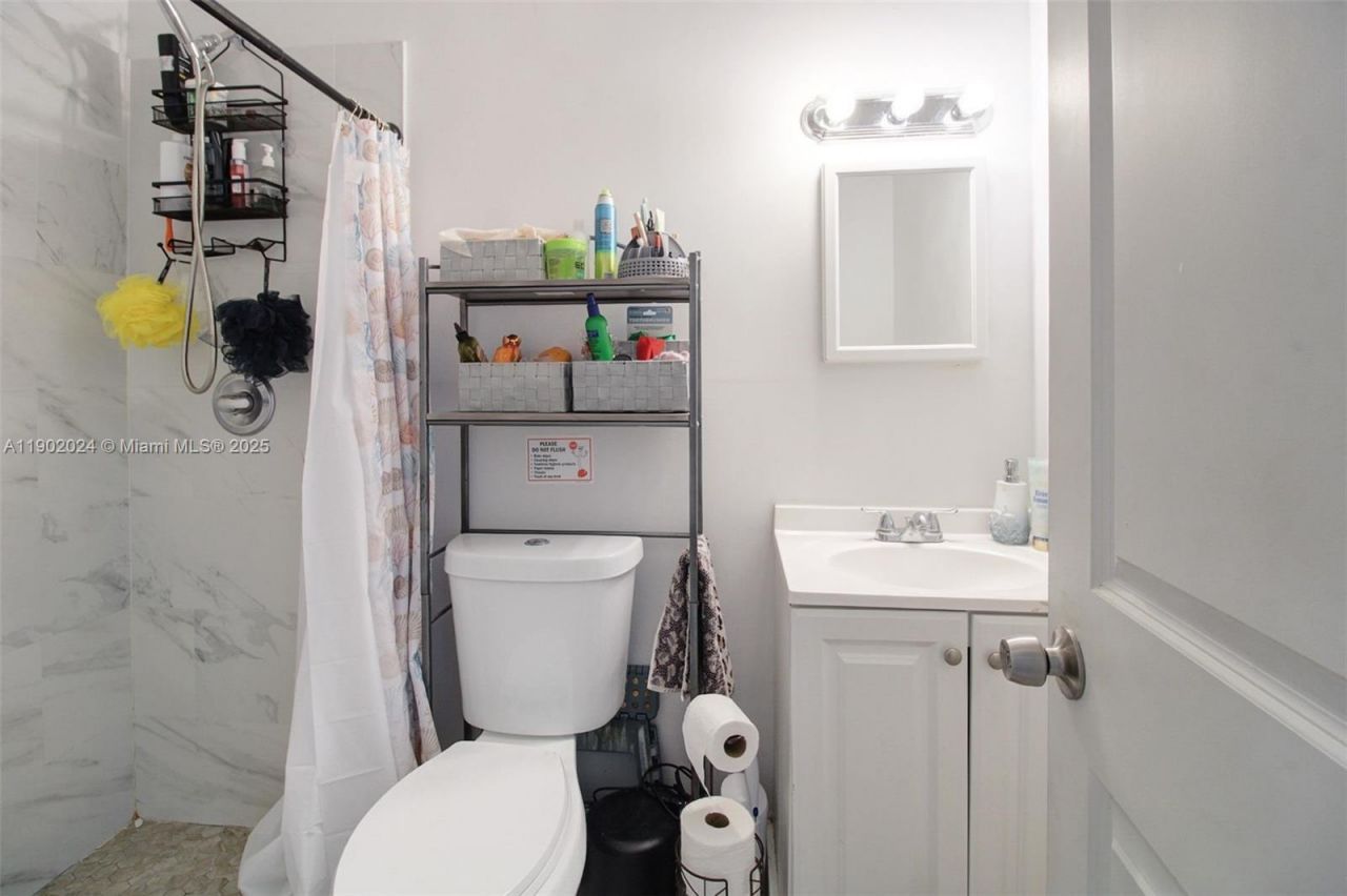 11120 SW 176 St, Miami, FL 33157 Photo