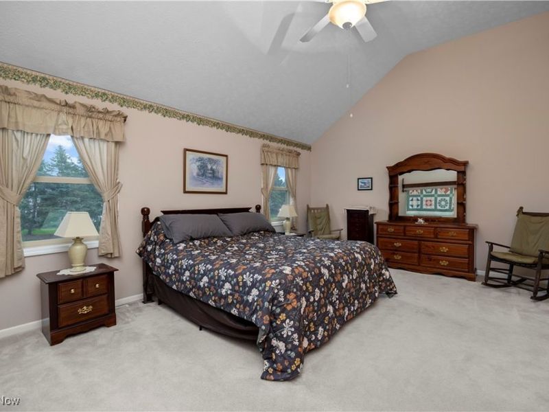 15379 Old Oak Drive, Strongsville, OH 44149 Photo 30