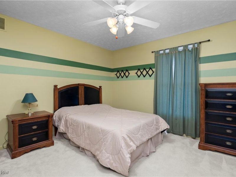 15379 Old Oak Drive, Strongsville, OH 44149 Photo 38