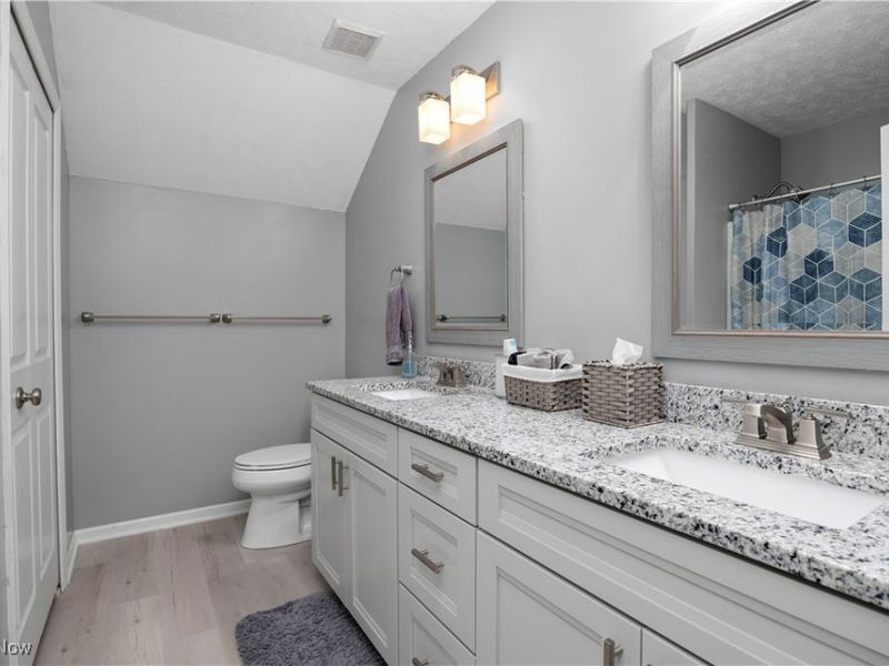 15379 Old Oak Drive, Strongsville, OH 44149 Photo 39