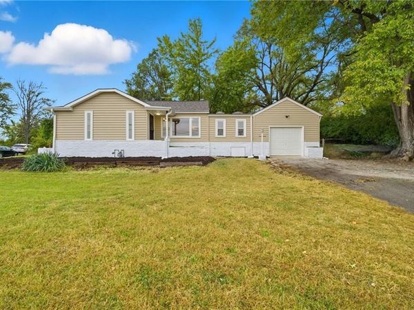 4018 Pittman Road, Kansas City, MO 64133