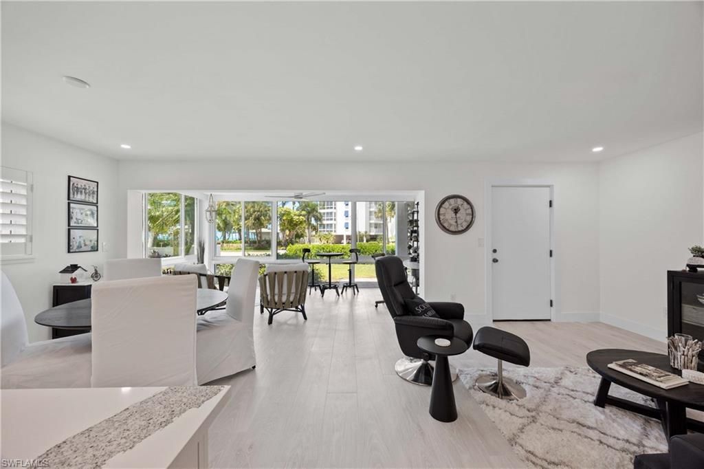 2100 Gulf Shore Blvd N, Unit 101, Naples, FL 34102 Photo