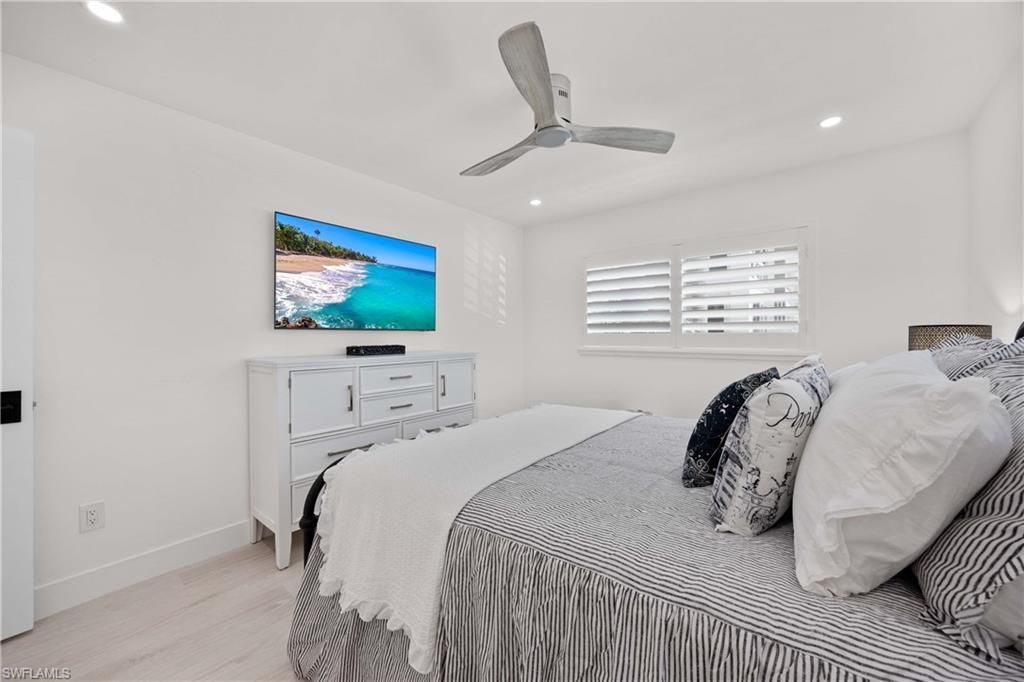 2100 Gulf Shore Blvd N, Unit 101, Naples, FL 34102 Photo