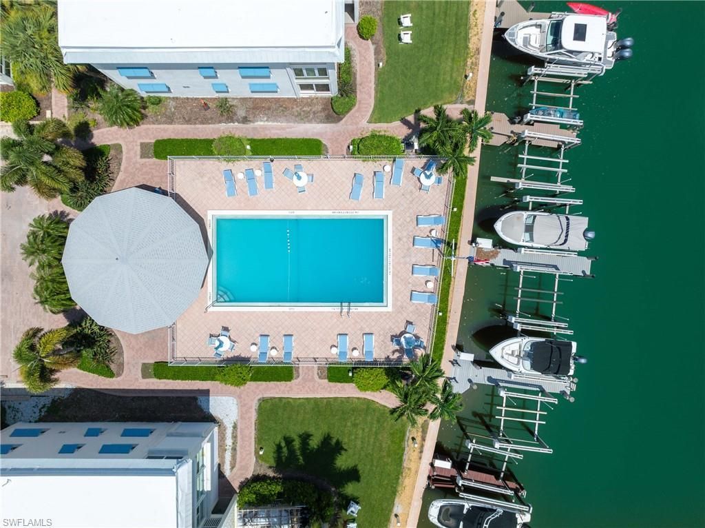 2100 Gulf Shore Blvd N, Unit 101, Naples, FL 34102 Photo