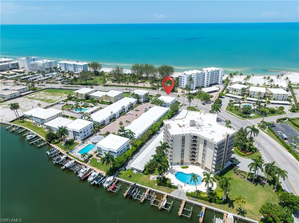 2100 Gulf Shore Blvd N, Unit 101, Naples, FL 34102 Photo