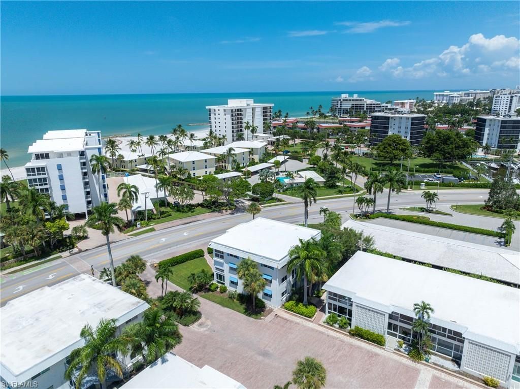 2100 Gulf Shore Blvd N, Unit 101, Naples, FL 34102 Photo