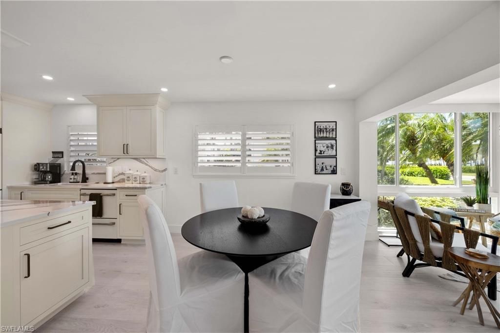 2100 Gulf Shore Blvd N, Unit 101, Naples, FL 34102 Photo