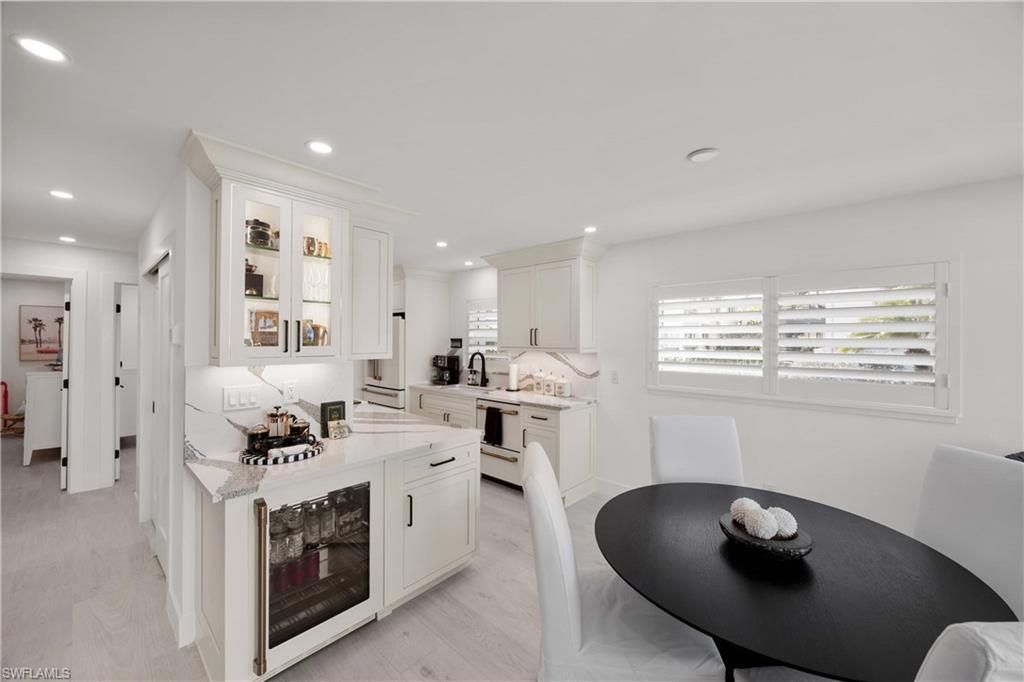 2100 Gulf Shore Blvd N, Unit 101, Naples, FL 34102 Photo