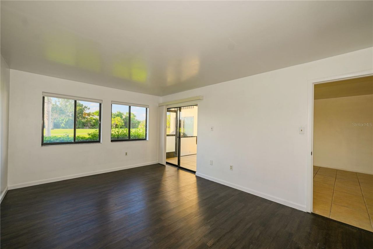 4625 Longwater Chase, Unit 113, Sarasota, FL 34235 Photo