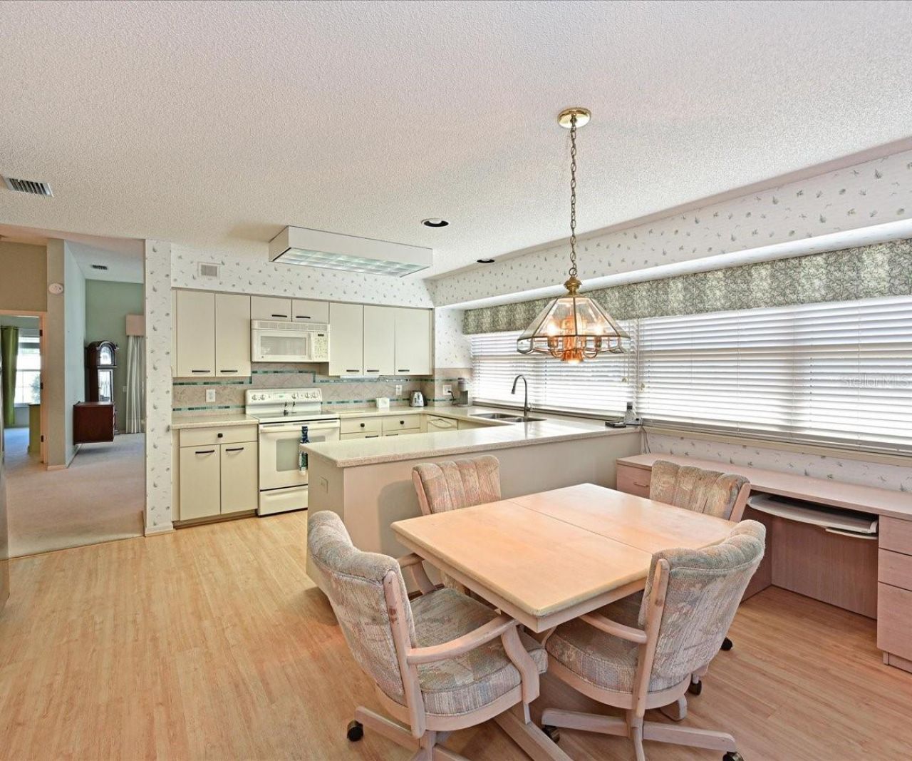 4817 Montrose Drive, Bradenton, FL 34210 Photo