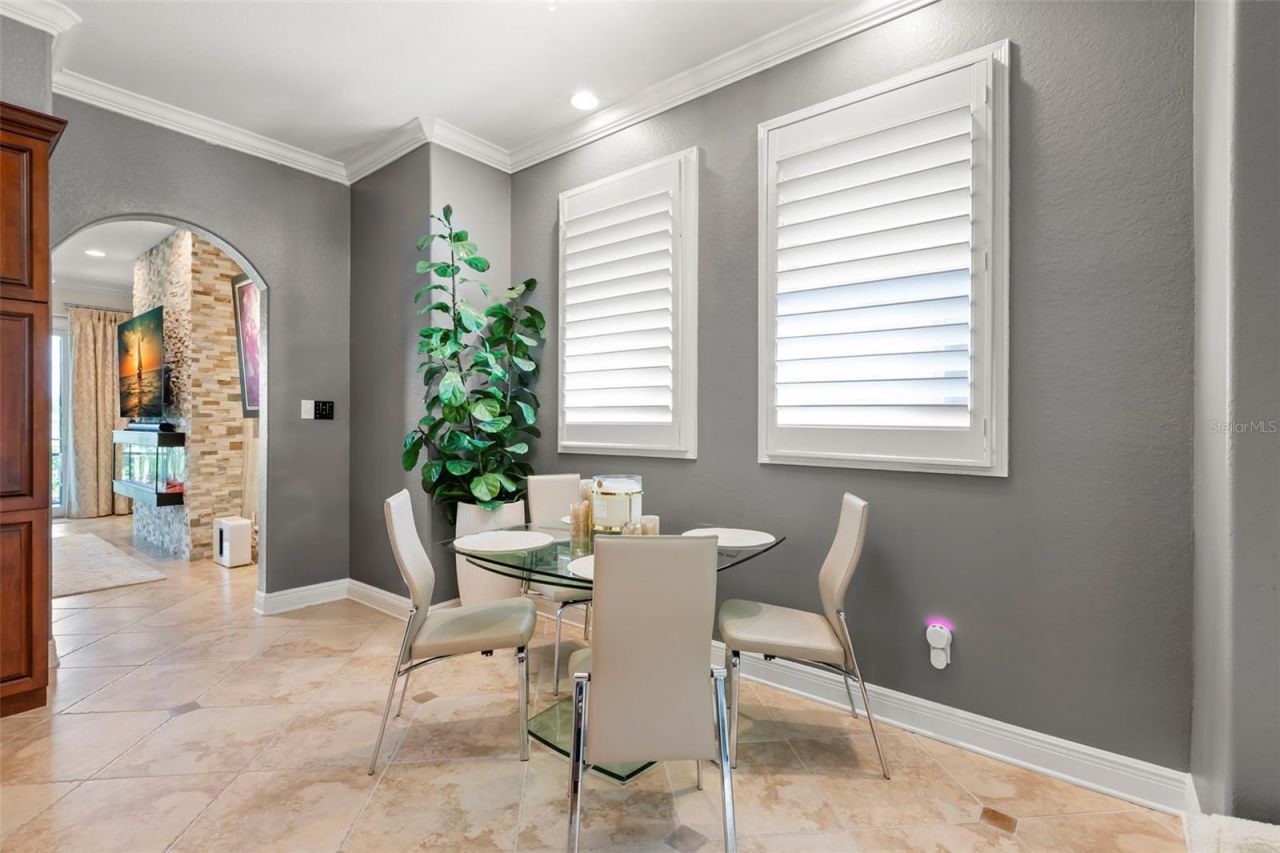 657 Saxony Boulevard, Saint Petersburg, FL 33716 Photo