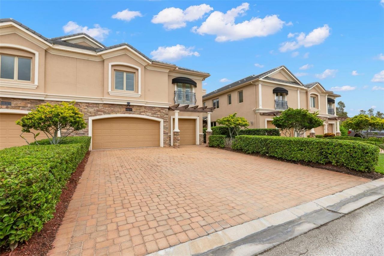 657 Saxony Boulevard, Saint Petersburg, FL 33716 Photo