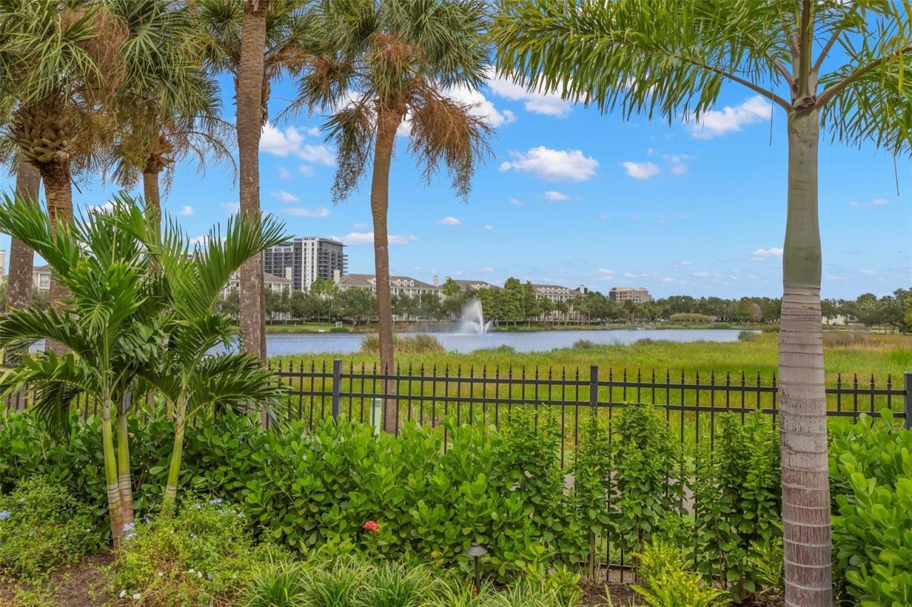 657 Saxony Boulevard, Saint Petersburg, FL 33716 Photo