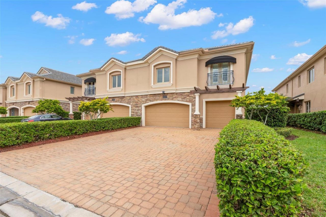 657 Saxony Boulevard, Saint Petersburg, FL 33716 Photo