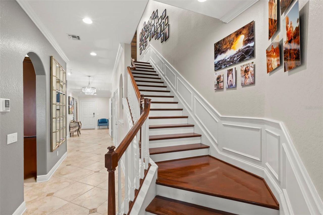 657 Saxony Boulevard, Saint Petersburg, FL 33716 Photo