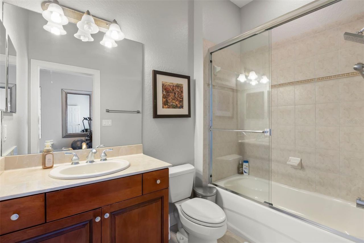 657 Saxony Boulevard, Saint Petersburg, FL 33716 Photo