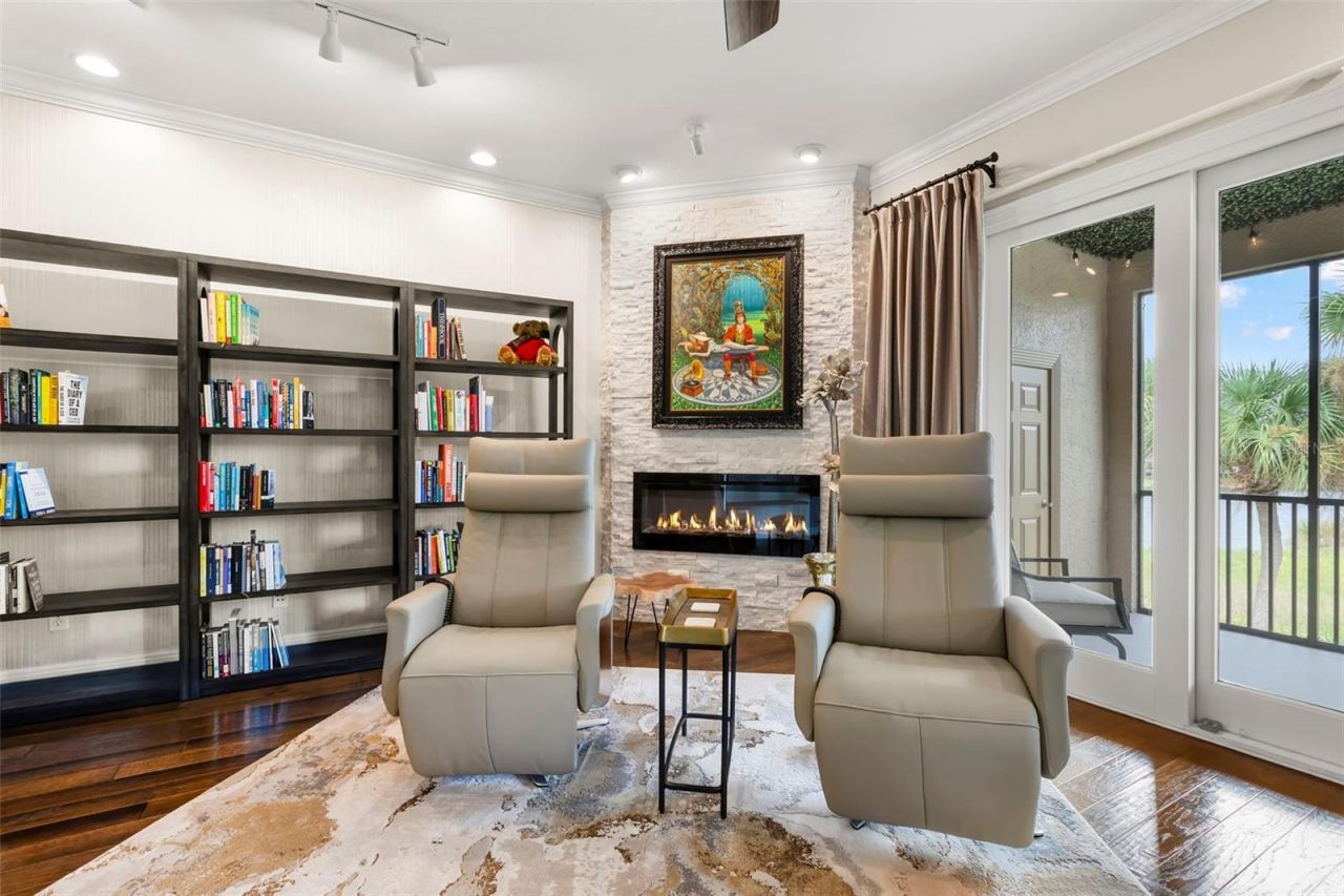 657 Saxony Boulevard, Saint Petersburg, FL 33716 Photo