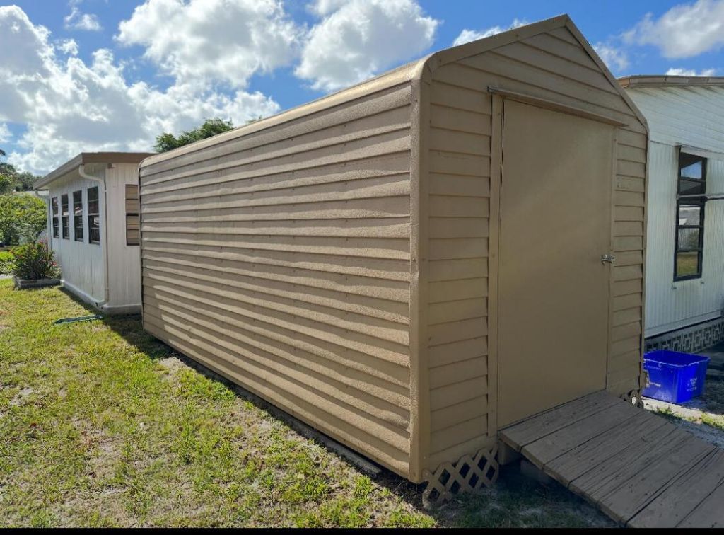 6226 S Joshua Lane, Lake Worth, FL 33462 Photo