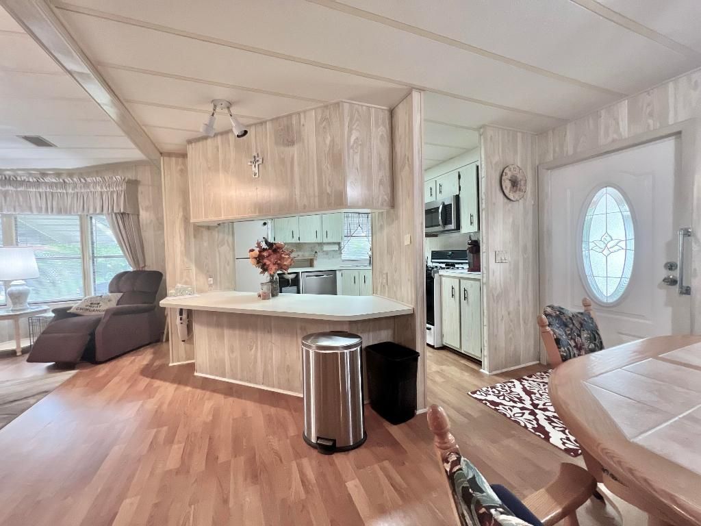 6226 S Joshua Lane, Lake Worth, FL 33462 Photo