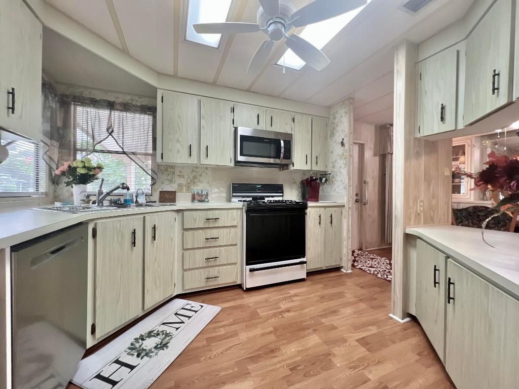 6226 S Joshua Lane, Lake Worth, FL 33462 Photo