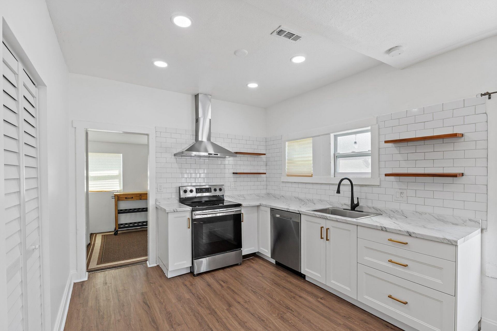 120 NW 4th Avenue, Boynton Beach, FL 33435 Photo