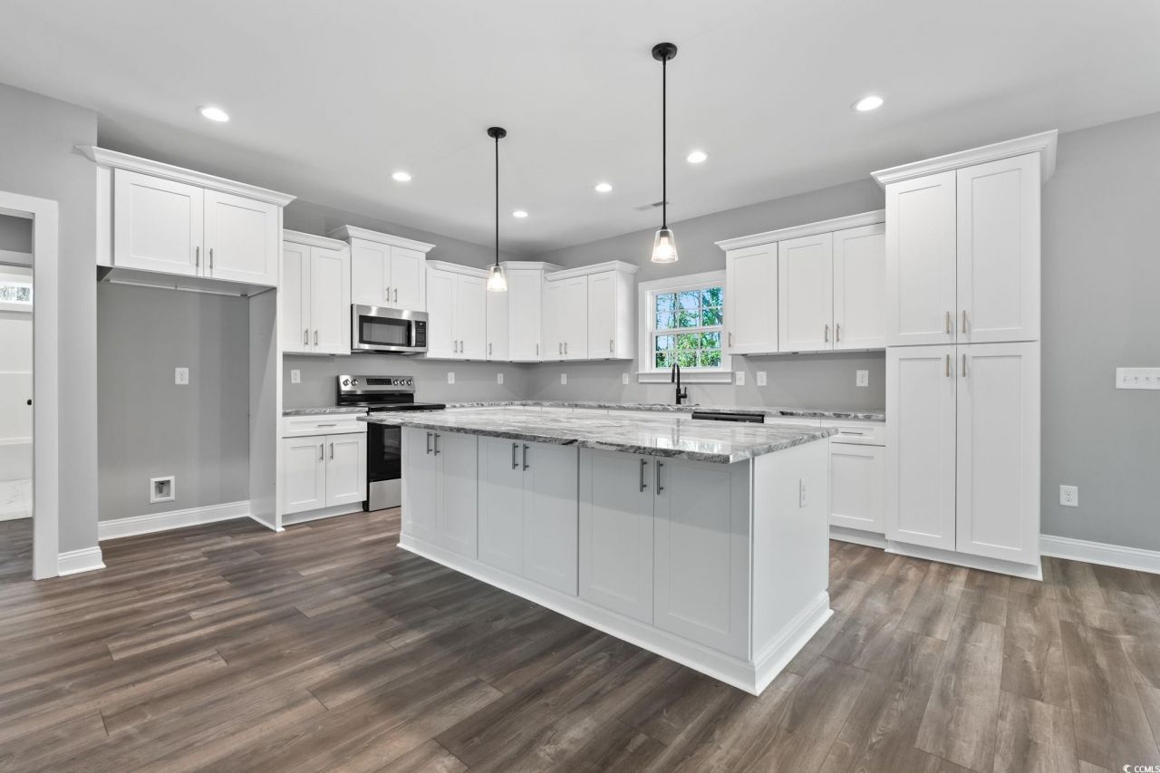 2096 E Highway 9 Business Photo 9