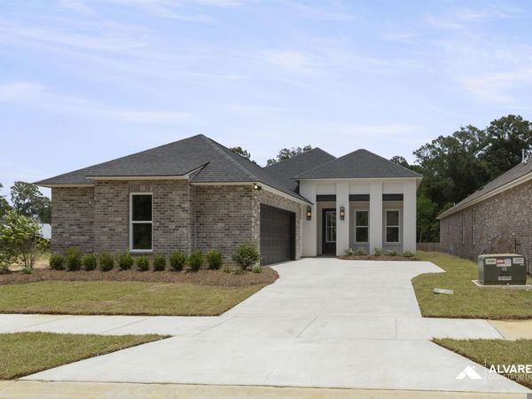 10632 Deric Ave, Denham Springs, LA 70726