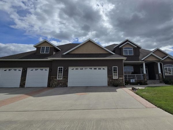 1007 6th Avenue NE, Dilworth, MN 56529